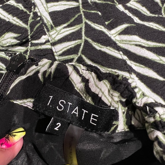 1. STATE Womens Belted
Sleeveless Halter Wide Leg
Jumpsuit Palm Print. - Picture 9 of 14